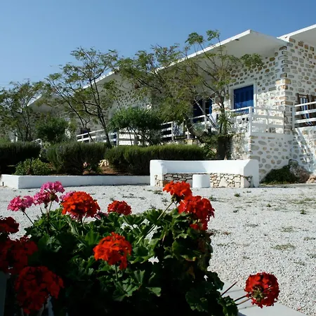 Apartahotel Marina Naousa (Paros)