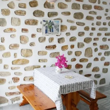 Apartahotel Marina Naousa (Paros)