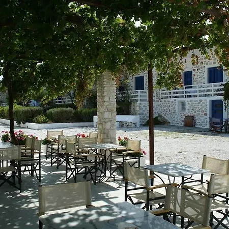 Marina Aparthotel Naousa (Paros)