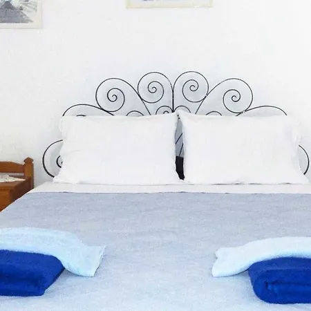 Marina 4* Naousa (Paros)